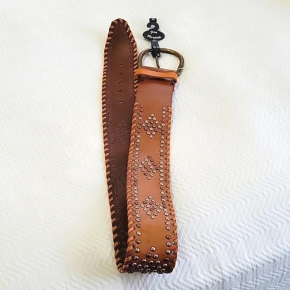 Fina Firenze Leather Studded Belt -  M d4apndvzivpr8zasueep.jpg main image 2